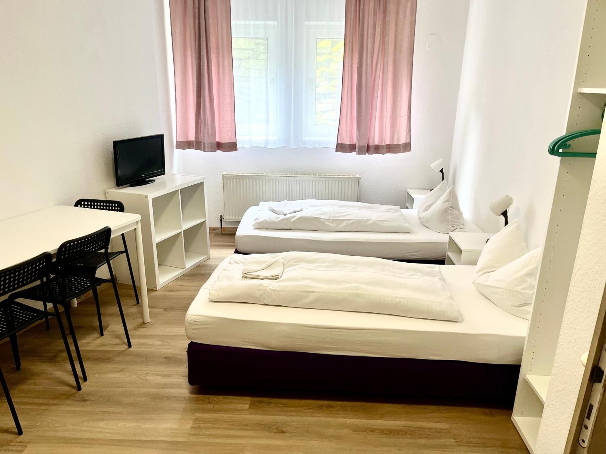 Hotel Garni Am Schaefersberg Niedernhausen Ngoại thất bức ảnh